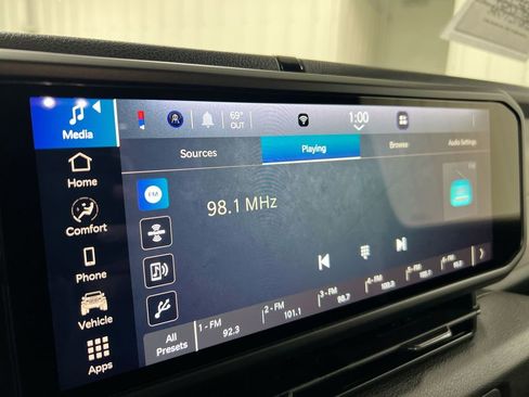Used 2025 Jeep Wrangler Unlimited Sport AWD/4WD image 14