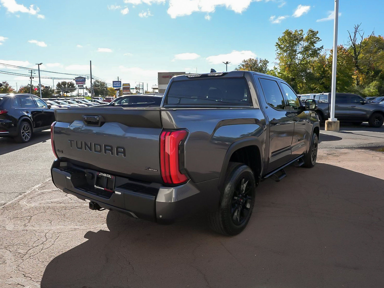 Used 2023 Toyota Tundra SR5 w/ SR5 Convenience Package AWD/4WD image 6