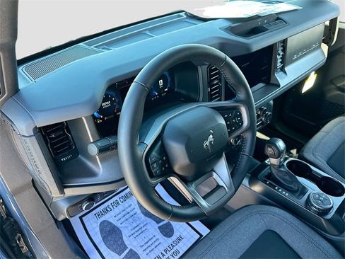 Used 2025 Ford Bronco Big Bend image 9