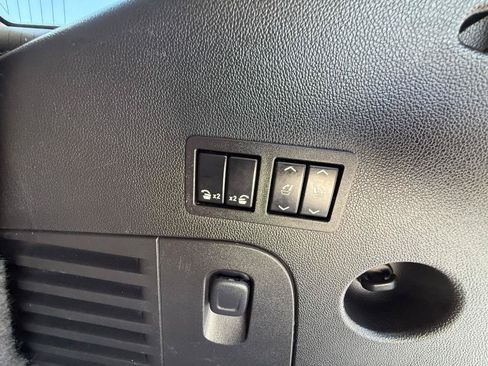 Used 2016 Cadillac Escalade Premium RWD image 26