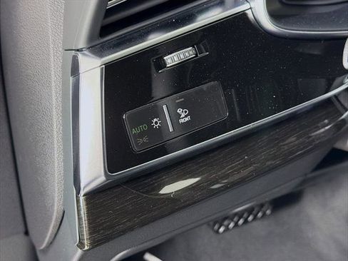 New 2026 Audi Q8 Premium Plus AWD/4WD image 10