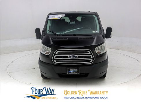 Used 2016 Ford Transit 150 XLT image 9