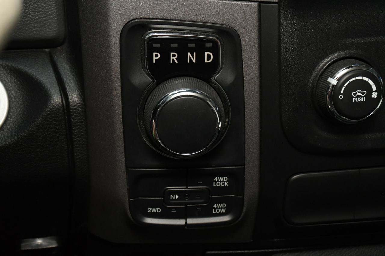 Used 2017 RAM 1500 Express AWD/4WD image 26