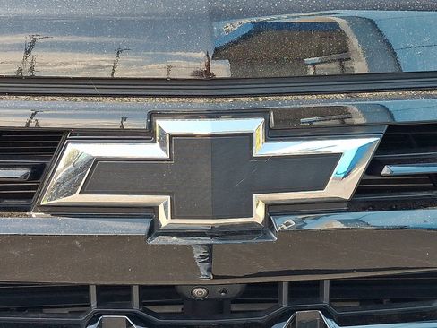 Used 2022 Chevrolet Silverado 1500 LT Trail Boss w/ LT Trail Boss Premium Package image 36