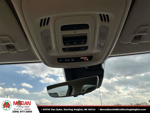 Used 2023 Buick Envision Avenir AWD/4WD image 34