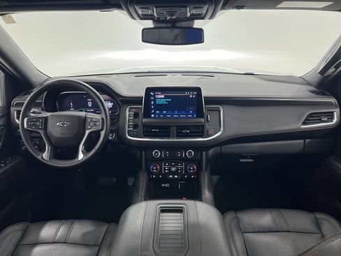 Used 2023 Chevrolet Suburban RST w/ Luxury Package image 20