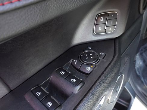 Used 2021 Ford Expedition Max Limited image 17