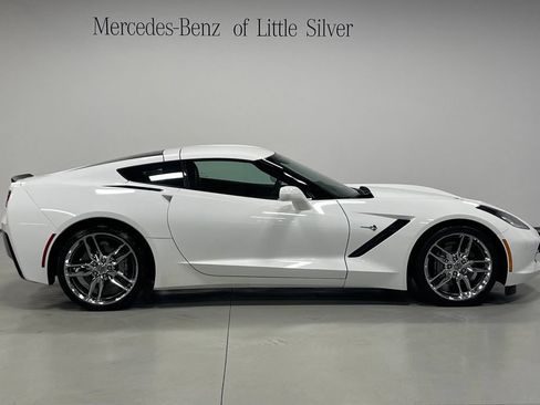 Used 2019 Chevrolet Corvette Stingray Coupe w/ Battery Protection Package RWD image 7