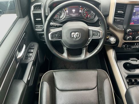 Used 2022 RAM 1500 Laramie AWD/4WD image 22