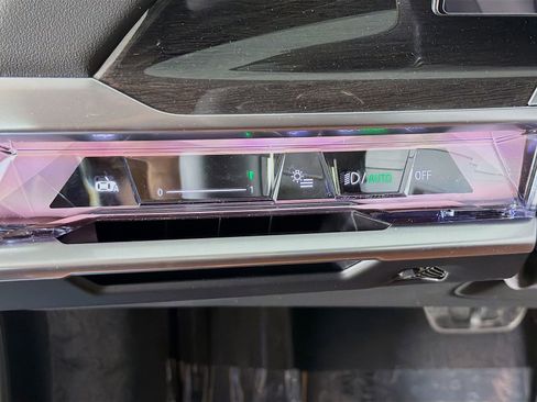 New 2026 BMW 740i w/ Executive Package RWD image 10