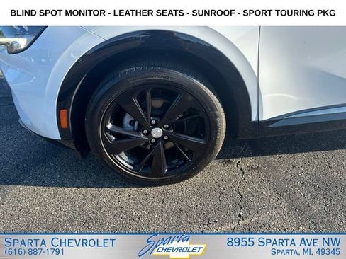 Used 2021 Buick Envision Essence w/ Sport Touring Package AWD/4WD image 9