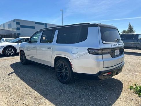 Used 2024 Jeep Grand Wagoneer L Series II w/ Quick Order Packagew 28T image 4