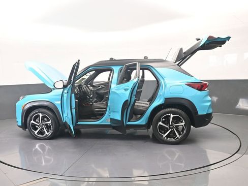 Used 2021 Chevrolet TrailBlazer RS w/ Sun and Liftgate Package FWD image 78