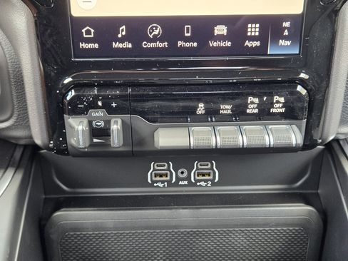 New 2026 RAM 2500 Lone Star AWD/4WD image 16