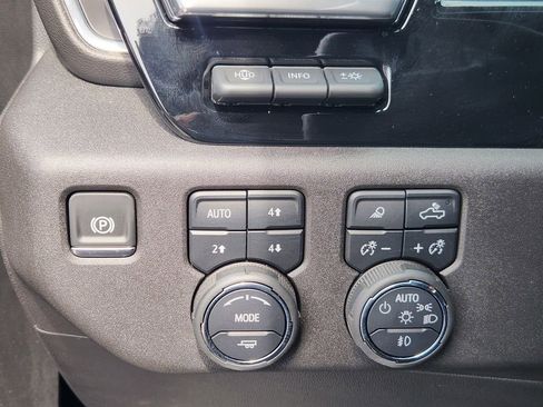 New 2025 Chevrolet Silverado 1500 High Country w/ High Country Premium Package image 31