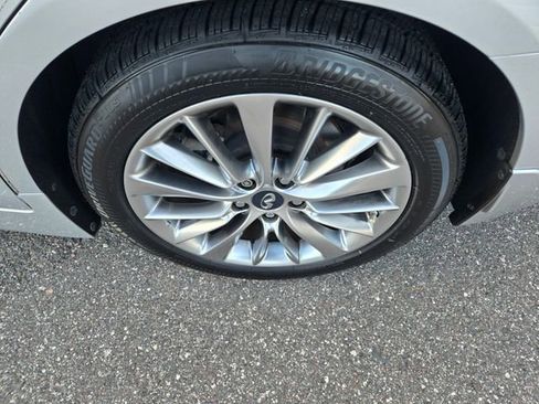 Used 2018 INFINITI Q50 Luxe w/ Cargo Package (L95) image 12