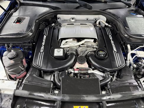 Used 2021 Mercedes-Benz GLC 63 AMG 4MATIC image 25
