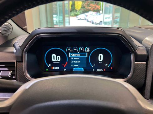 Used 2022 Ford F150 Limited image 19