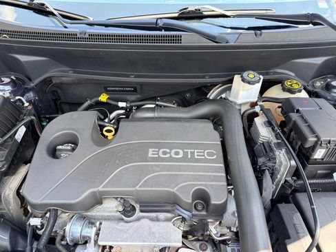 Used 2018 Chevrolet Equinox LT AWD/4WD image 28
