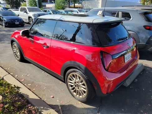Used 2025 MINI Cooper S FWD image 4