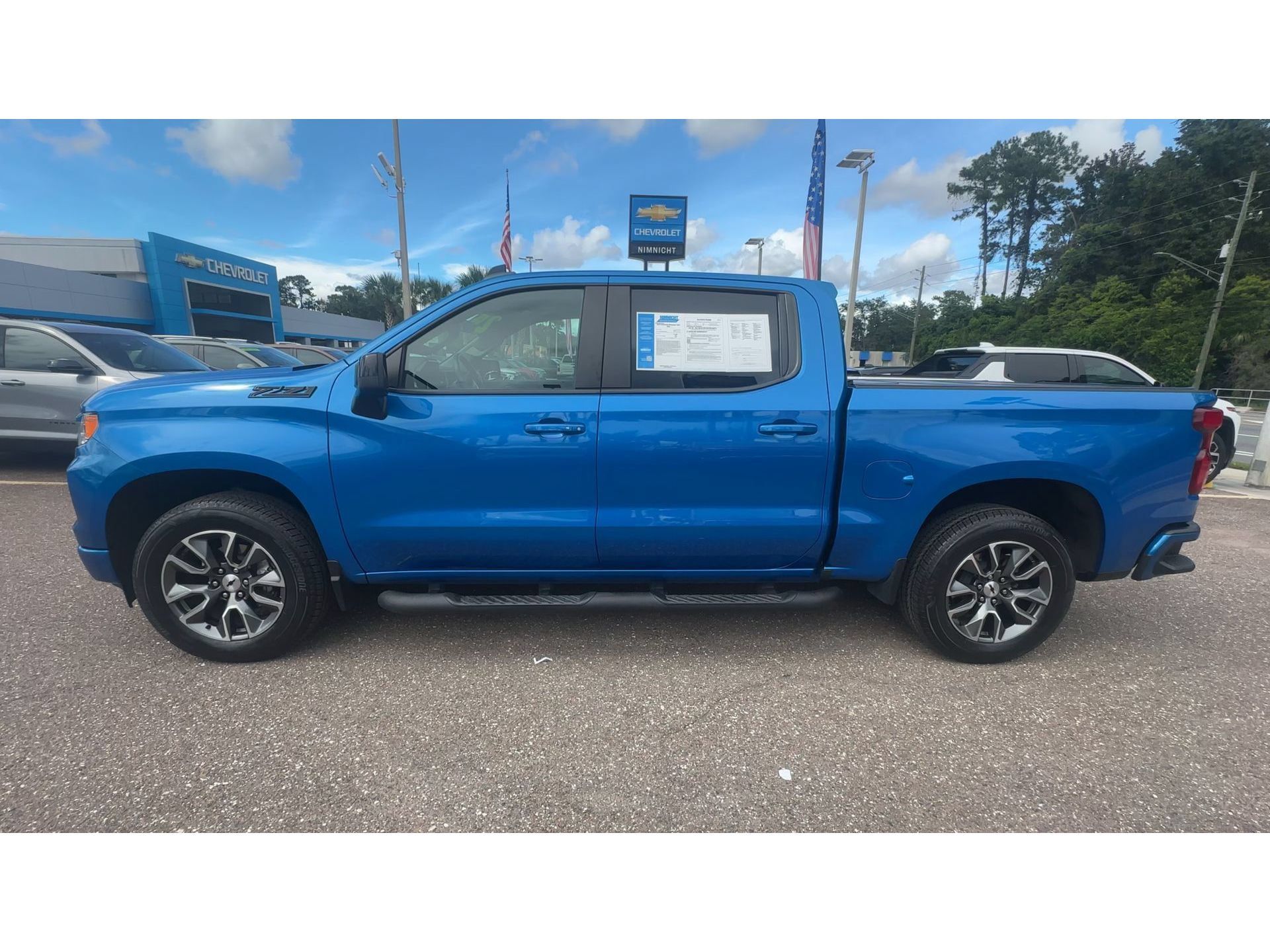 Used 2024 Chevrolet Silverado 1500 RST w/ Convenience Package II AWD/4WD image 5