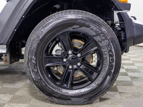 Used 2022 Jeep Wrangler Unlimited Sport AWD/4WD image 56