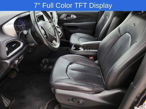 Used 2020 Chrysler Pacifica Touring-L w/ Advanced Safetytec Group FWD image 20