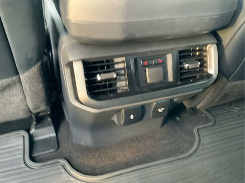 Used 2023 Ford F150 Platinum w/ Equipment Group 701A High image 18