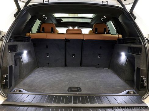 Certified 2024 BMW X5 xDrive40i w/ M Sport Package image 30