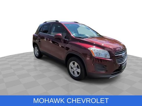 Certified 2016 Chevrolet Trax LT w/ LT Sun and Sound Package AWD/4WD image 2