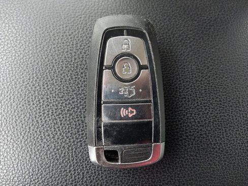 Used 2017 Ford Fusion S image 32