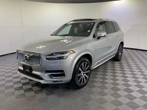 Used 2025 Volvo XC90 B6 Plus AWD/4WD image 1