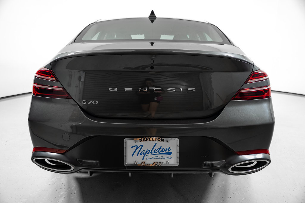 Used 2026 Genesis G70 2.5T RWD image 11