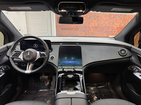 Certified 2023 Mercedes-Benz EQE 350+ 4MATIC SUV image 11