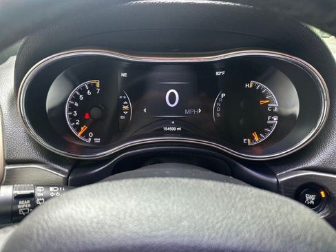 Used 2014 Jeep Grand Cherokee Altitude RWD image 12