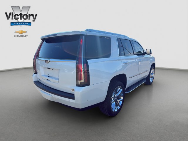 Used 2020 Cadillac Escalade Luxury AWD/4WD image 7