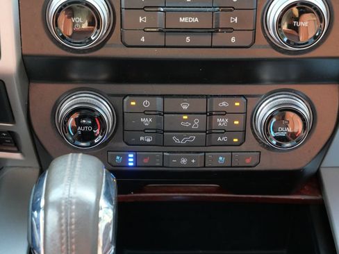 Certified 2020 Ford F150 King Ranch w/ Equipment Group 601A Luxury AWD/4WD image 18
