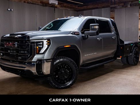 Used 2026 GMC Sierra 3500 SLE w/ SLE Convenience Package AWD/4WD image 5
