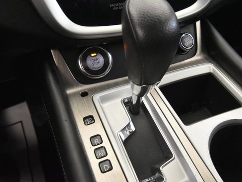 Used 2018 Nissan Murano S image 17