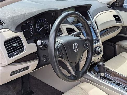 Used 2014 Acura RLX w/ Advance Package FWD image 9