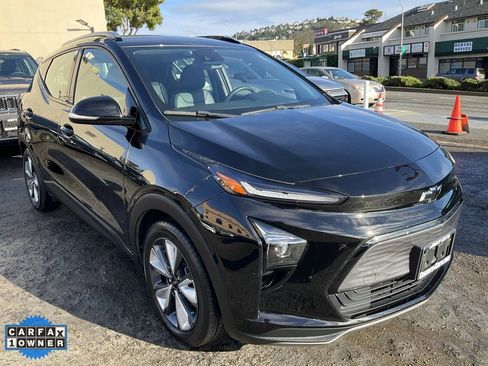 Used 2022 Chevrolet Bolt EUV LT w/ Convenience Package image 64