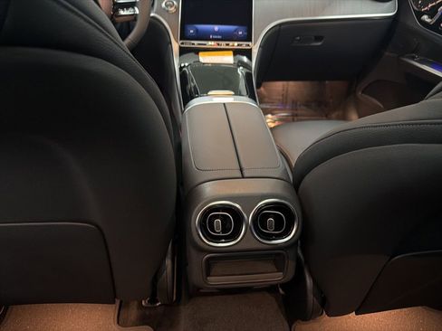 New 2026 Mercedes-Benz GLC 300 image 23