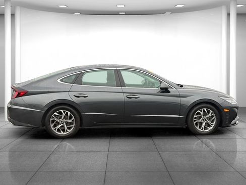 Used 2023 Hyundai Sonata SEL w/ Convenience Package FWD image 8