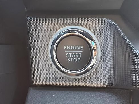 Used 2024 Ford F450 Platinum image 12