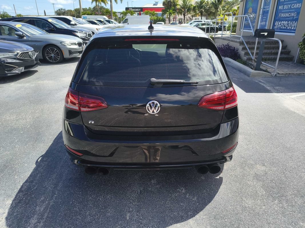Used 2019 Volkswagen Golf R 4-Door AWD/4WD image 5