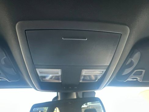 Used 2020 Dodge Challenger R/T Scat Pack RWD image 9