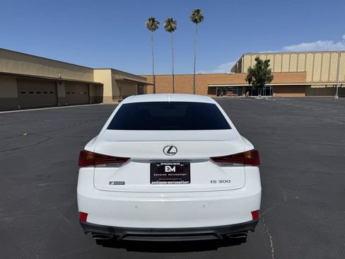 Used 2019 Lexus IS 300 w/ Navigation Package RWD image 6