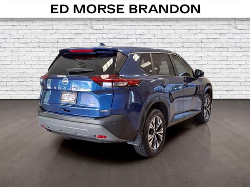 Used 2023 Nissan Rogue SV FWD image 5
