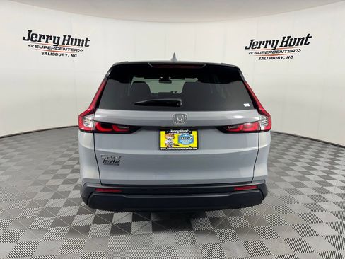 Used 2026 Honda CR-V LX image 7