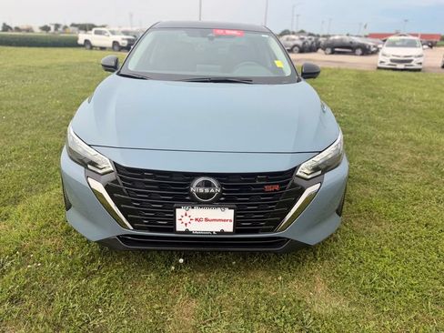 Certified 2025 Nissan Sentra SR w/ SR Premium Package FWD image 2